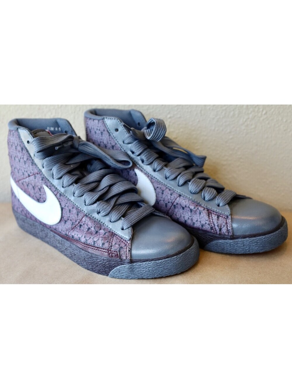 Nike Blazer Deep Burgundy Womens SZ 9.5 317808-611
